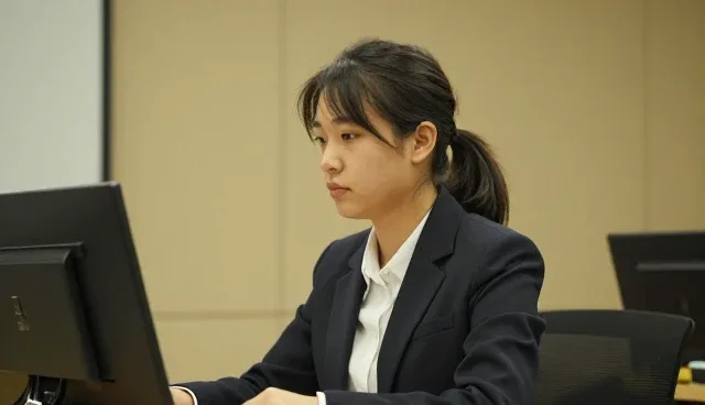 合作关系如何塑造性能表现的未来路径